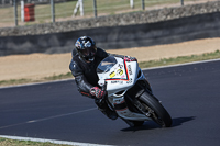 brands-hatch-photographs;brands-no-limits-trackday;cadwell-trackday-photographs;enduro-digital-images;event-digital-images;eventdigitalimages;no-limits-trackdays;peter-wileman-photography;racing-digital-images;trackday-digital-images;trackday-photos